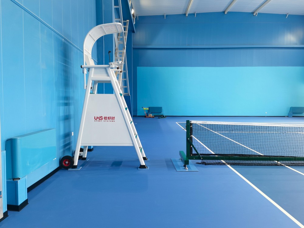 Tennis Net Frames vs. Tennis Net Posts: What’s the Difference?
