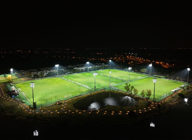 Yangcheng Lake Peninsula Football Park
