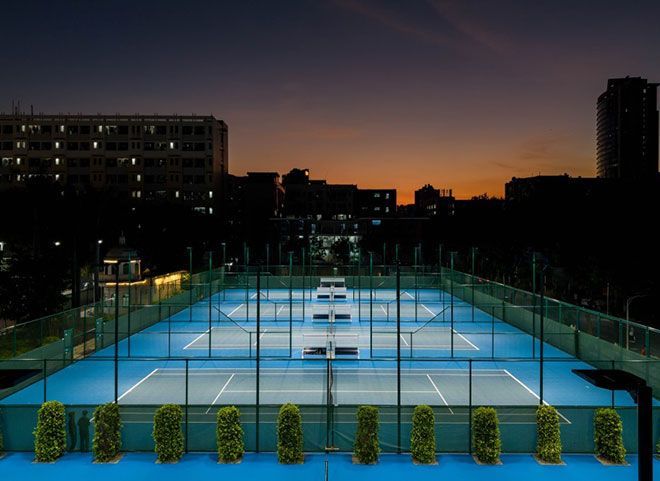 How Many Watts of LED Lights Are Used for a Standard Tennis Court?