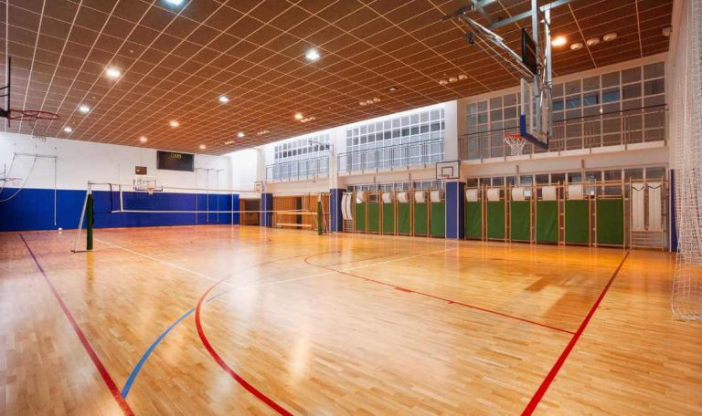 High Bay vs. Low Bay Gym LED Lights: Choosing the Right Indoor Sports Facility Lighting