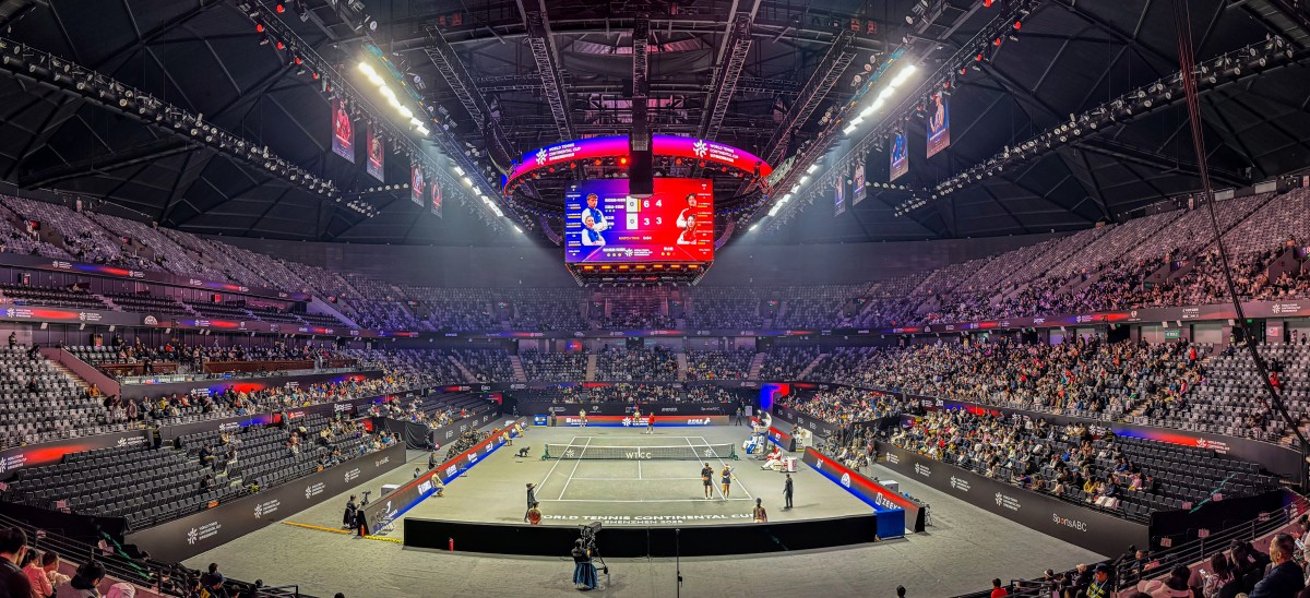 Lighting Up Shenzhen Universiade Center: UHS Professional Equipment Matrix Powers the WTCC