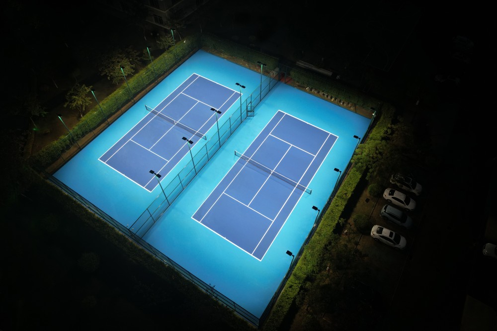 Tennis Court Lighting and LED Light Selection: All You Need to Know About Illuminance, Glare Control, and Installation